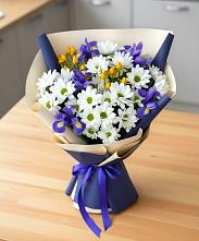 Букет цветов из:  Розы, Ирисы и Хризантемы в Сланцах