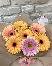 Букет цветов из:  Герберы в Сланцах