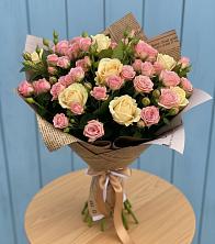 Букет цветов из:  Розы в Сланцах