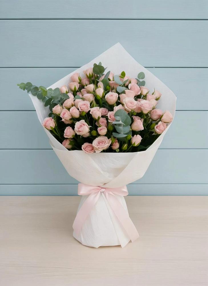 Букет цветов из: Розы в Сланцах