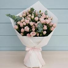 Букет цветов из:  Розы в Сланцах